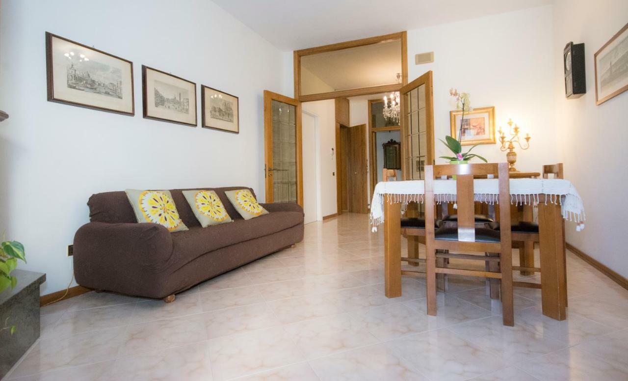 Casa Fedora Lägenhet Lecce Exteriör bild
